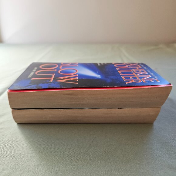 Catherine Coulter - Blow Out & Blind Side Small Paperback FBI Thriller Series - Picture 9 of 12